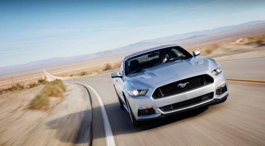  Ford Mustang GT 2015 года  (фото 42 из 93)